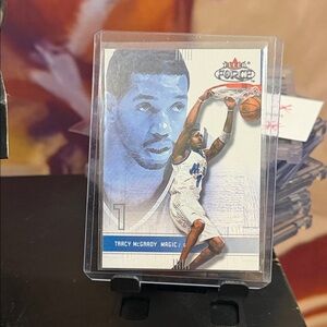 Tracy McGrady - Fleer Skyforce 01-02